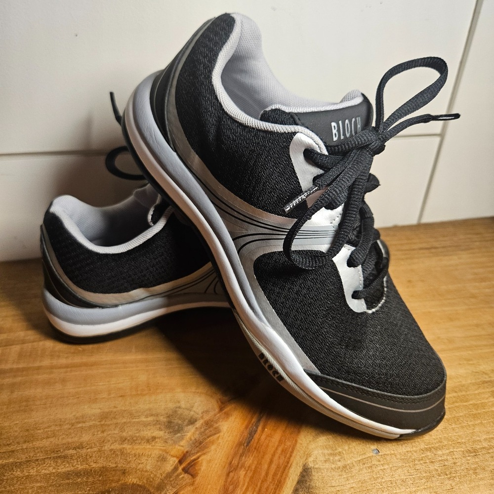 Bloch S0925 Dance Trainer Sneakers Women's US 7 Black Fitness Shoes EUC
